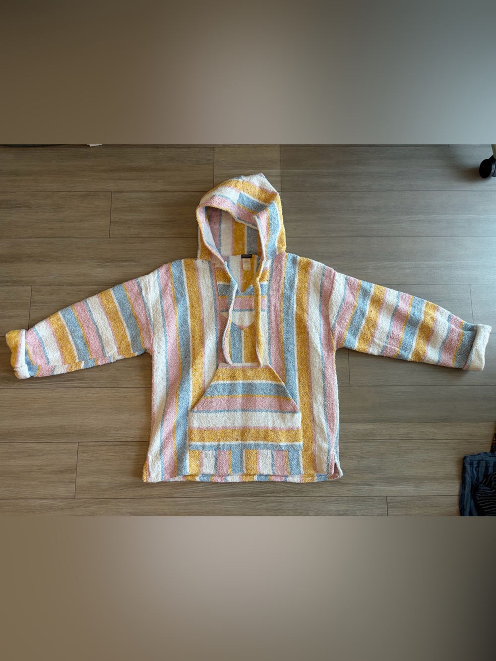 EARTHBOUND Baja Hooded Sweater - Size 42/44 Large